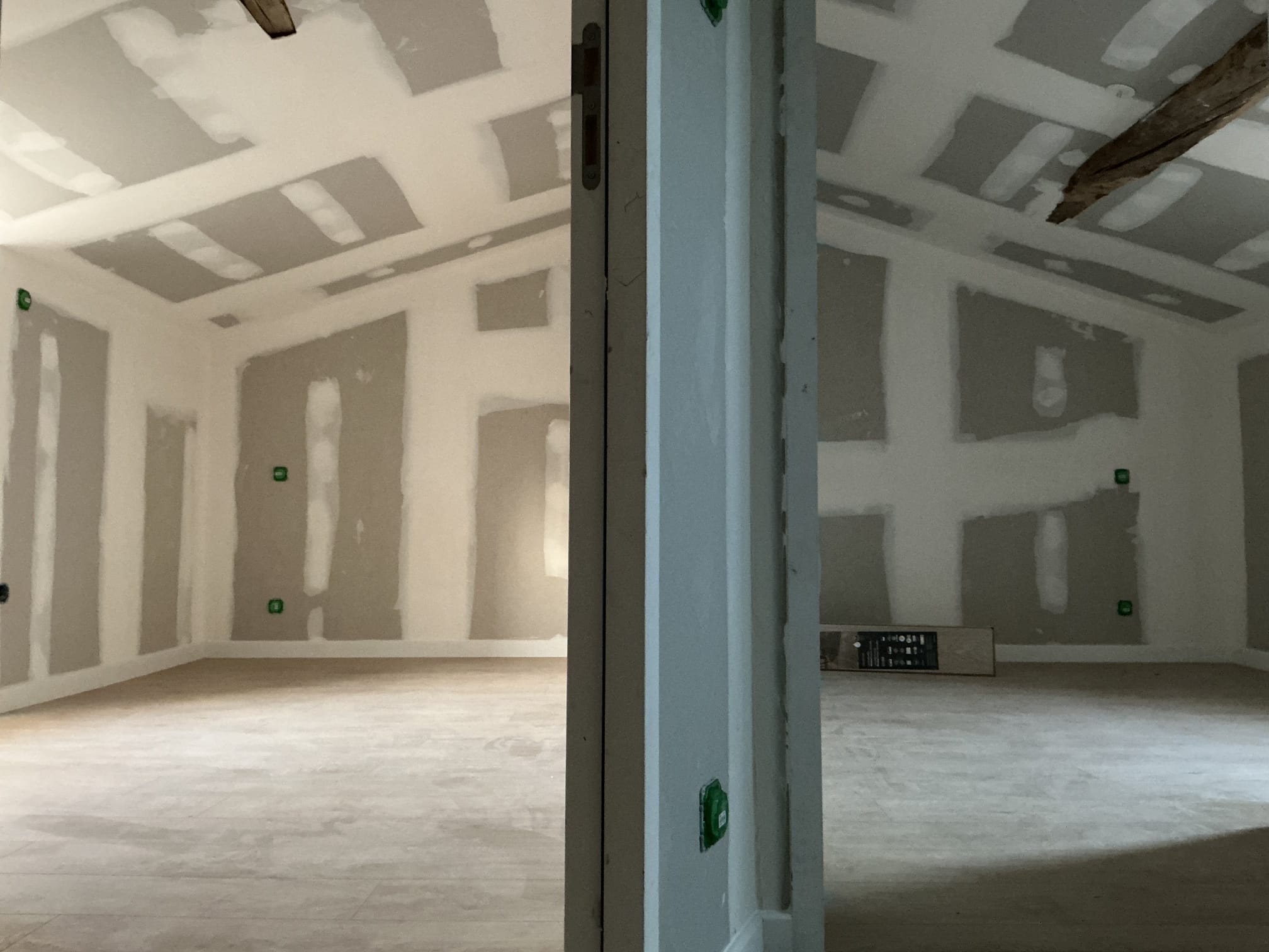 photo d'une rénovation complète d'une maison à St Lumine de Clisson pour la création de 3 locatifs